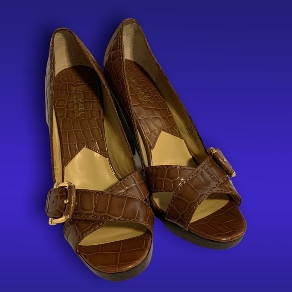 Michael Kors (EUC) Milan Crocco ALL LEATHER Peep Toe pump size 10 - Picture 9 of 14